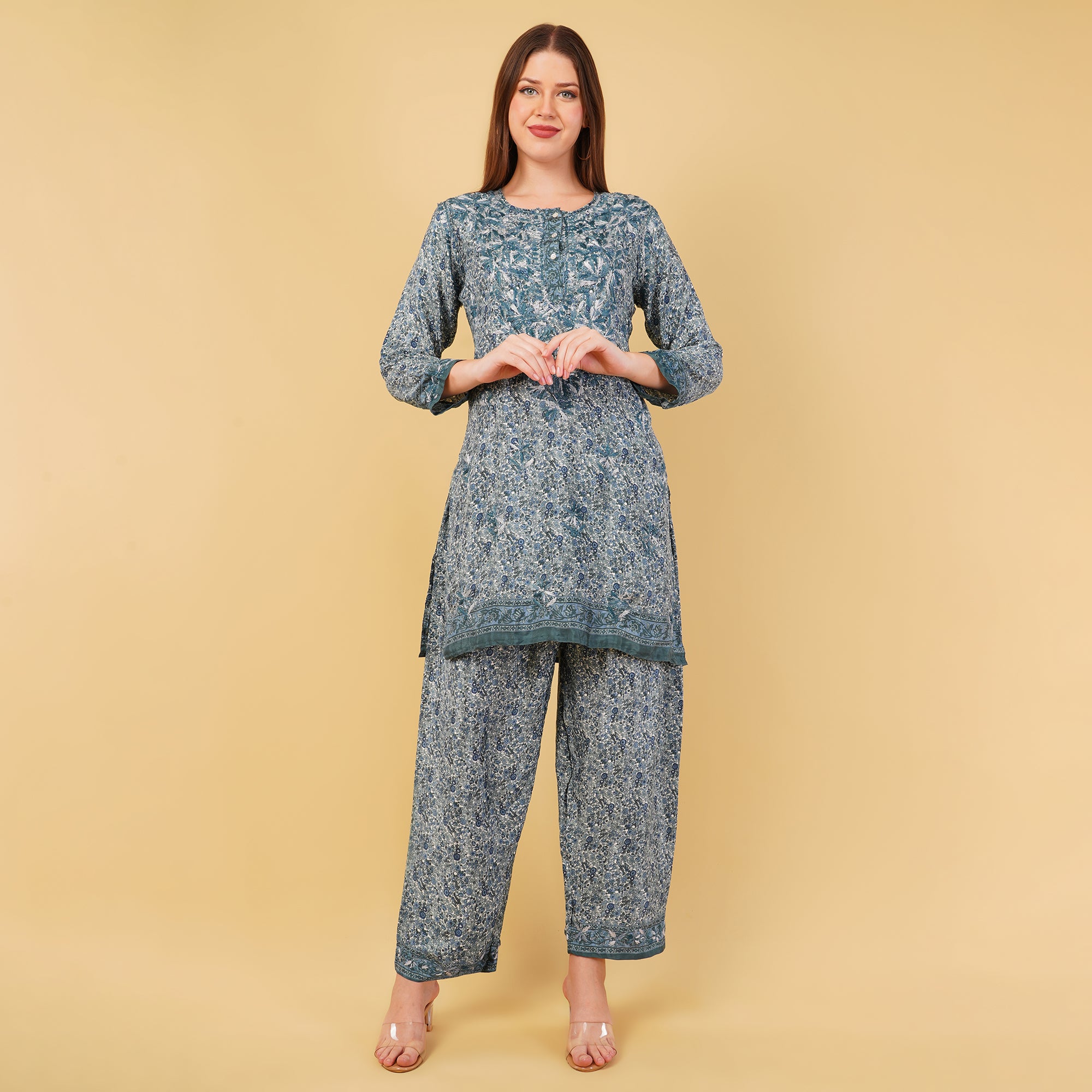 CREPE STRAIGHT CHIKANKARI COORD SET