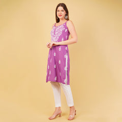 NOODLE STRAP CHIKANAKARI KURTA
