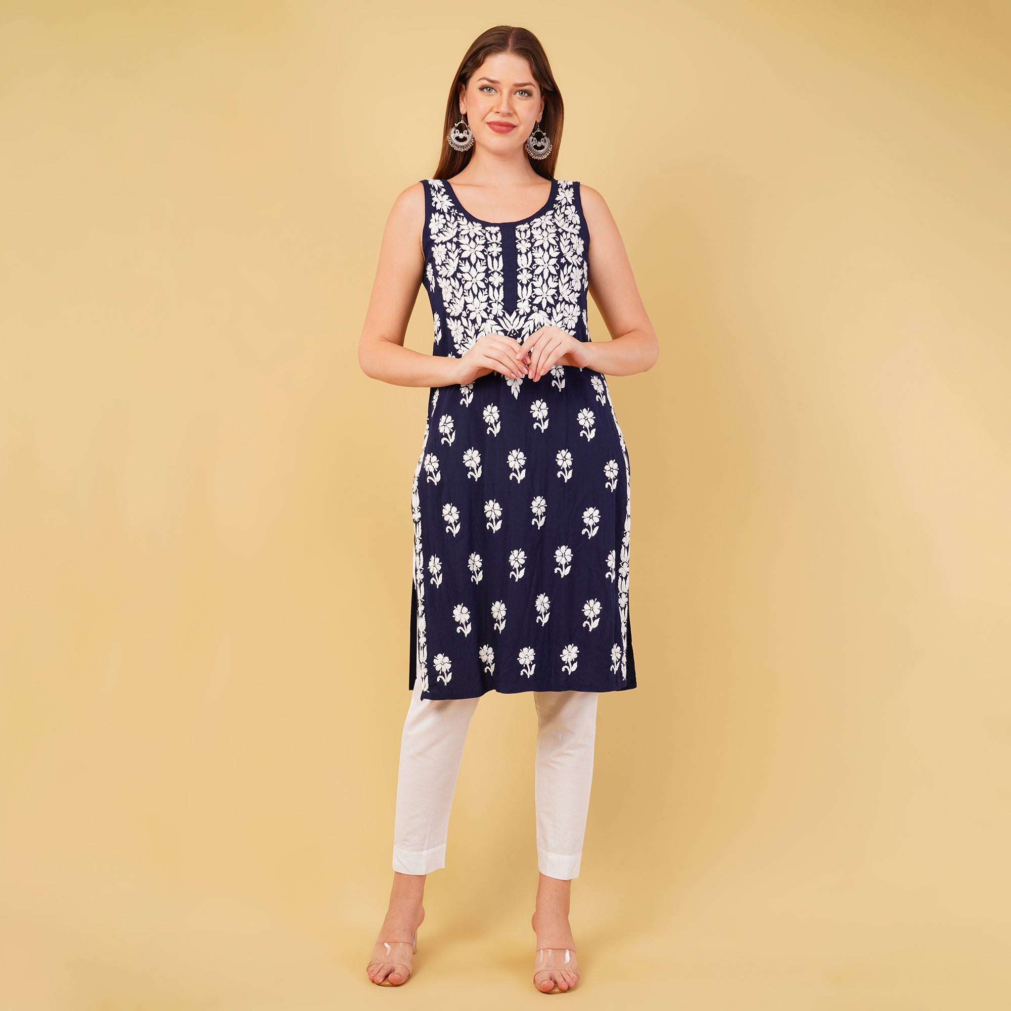 SLEEVELESS CHIKANKARI KURTA