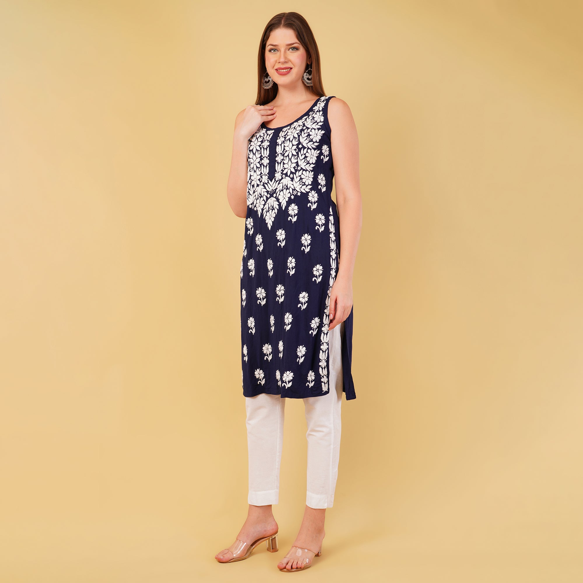 SLEEVELESS CHIKANKARI KURTA