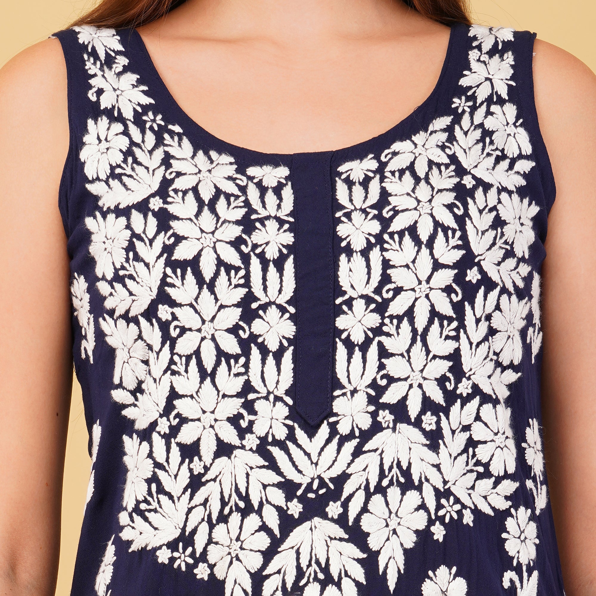 SLEEVELESS CHIKANKARI KURTA