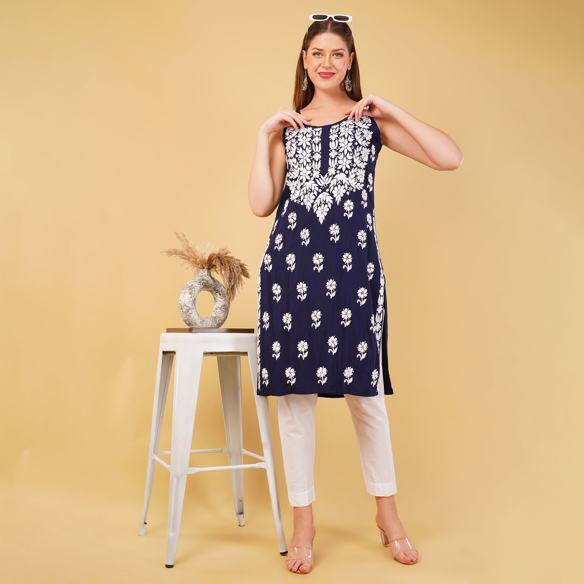 SLEEVELESS CHIKANKARI KURTA
